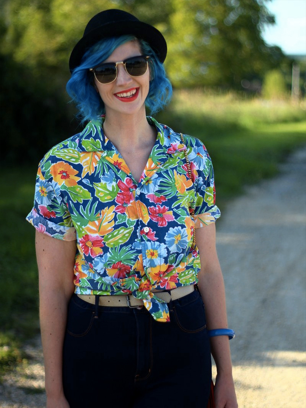 blue shirt outfit