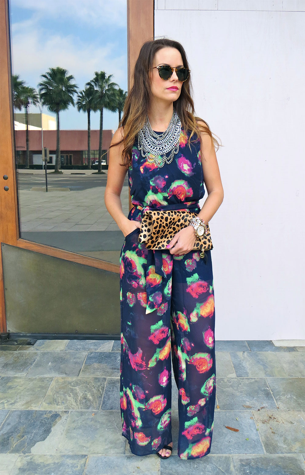 how to wear floral jumpsuit