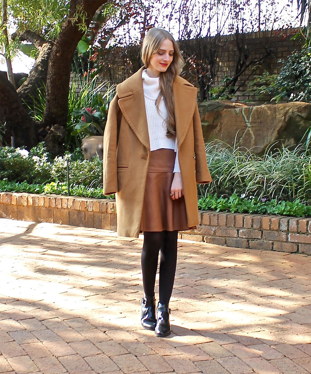 leather skirt outfit