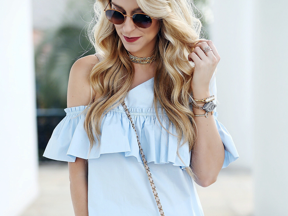 one sleeve outfit