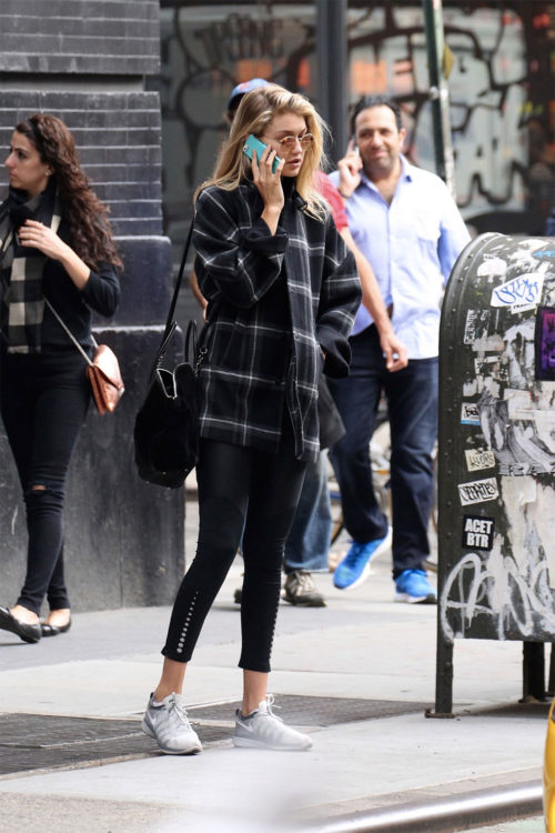 gigi hadid outfit